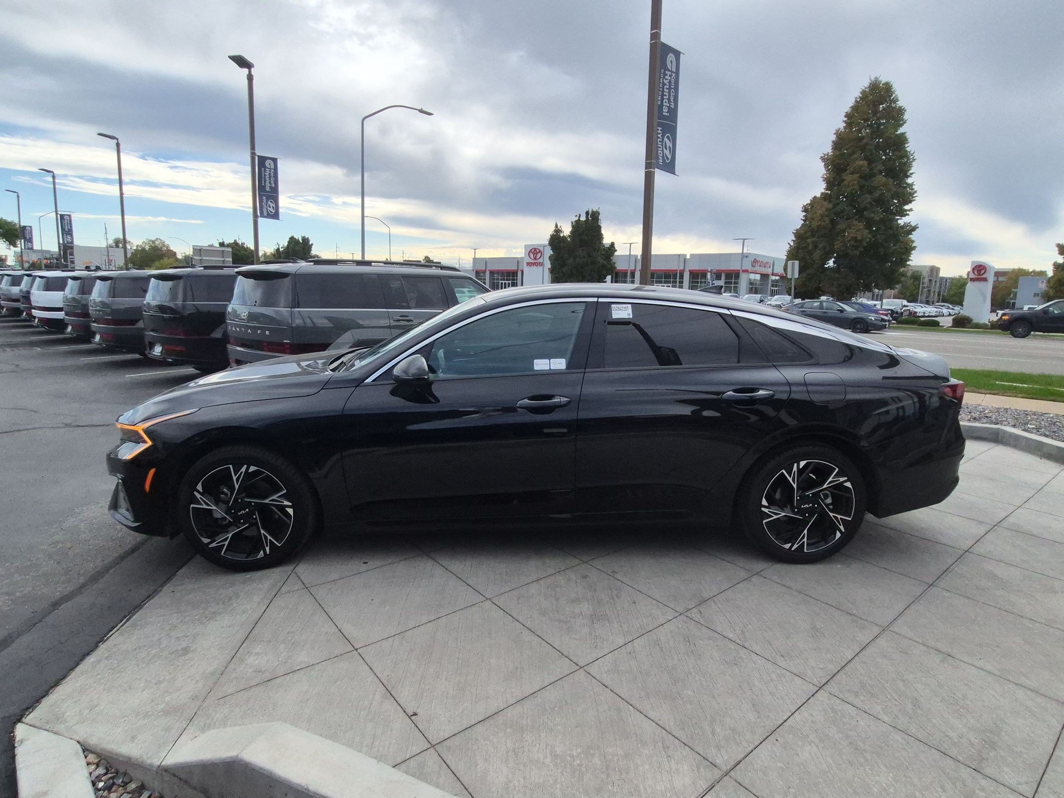 Ken Garff Cert 2025 Aurora Black Pearl Kia GT-Line image 7