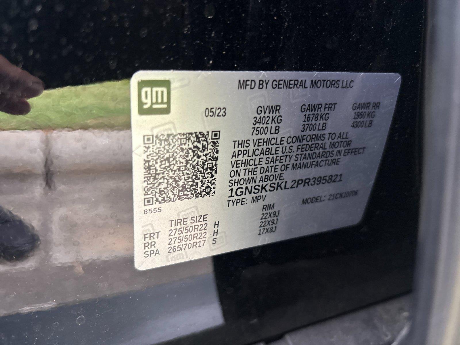 Used 2023 Black Chevrolet Premier image 12