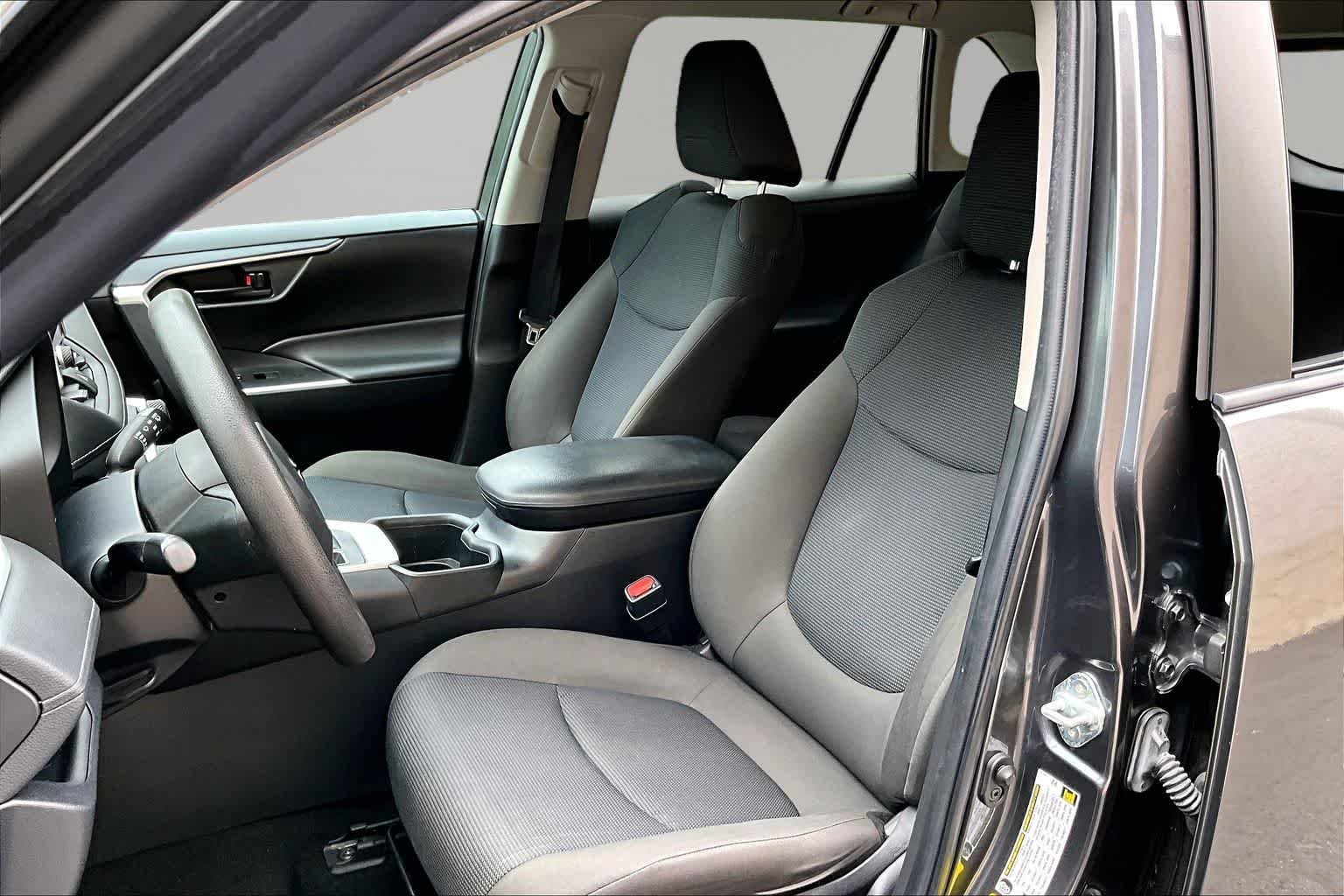 Used 2023 Magnetic Gray Metallic Toyota LE image 8