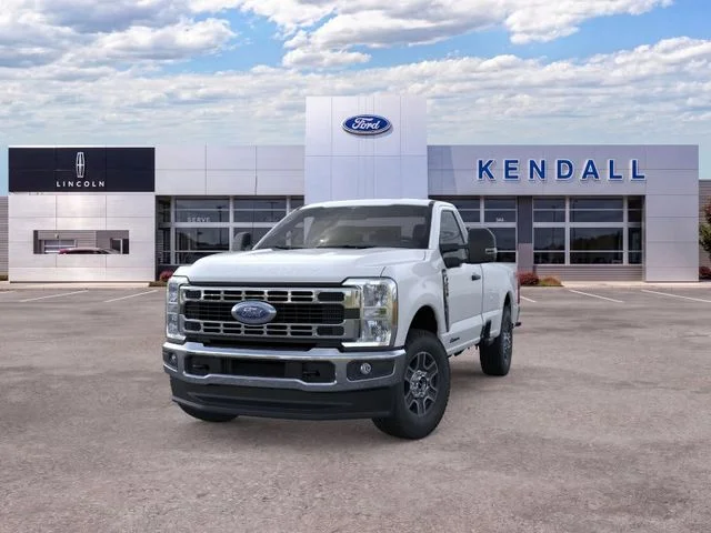 2025 Ford F-250 Super Duty XLT - Photo 2