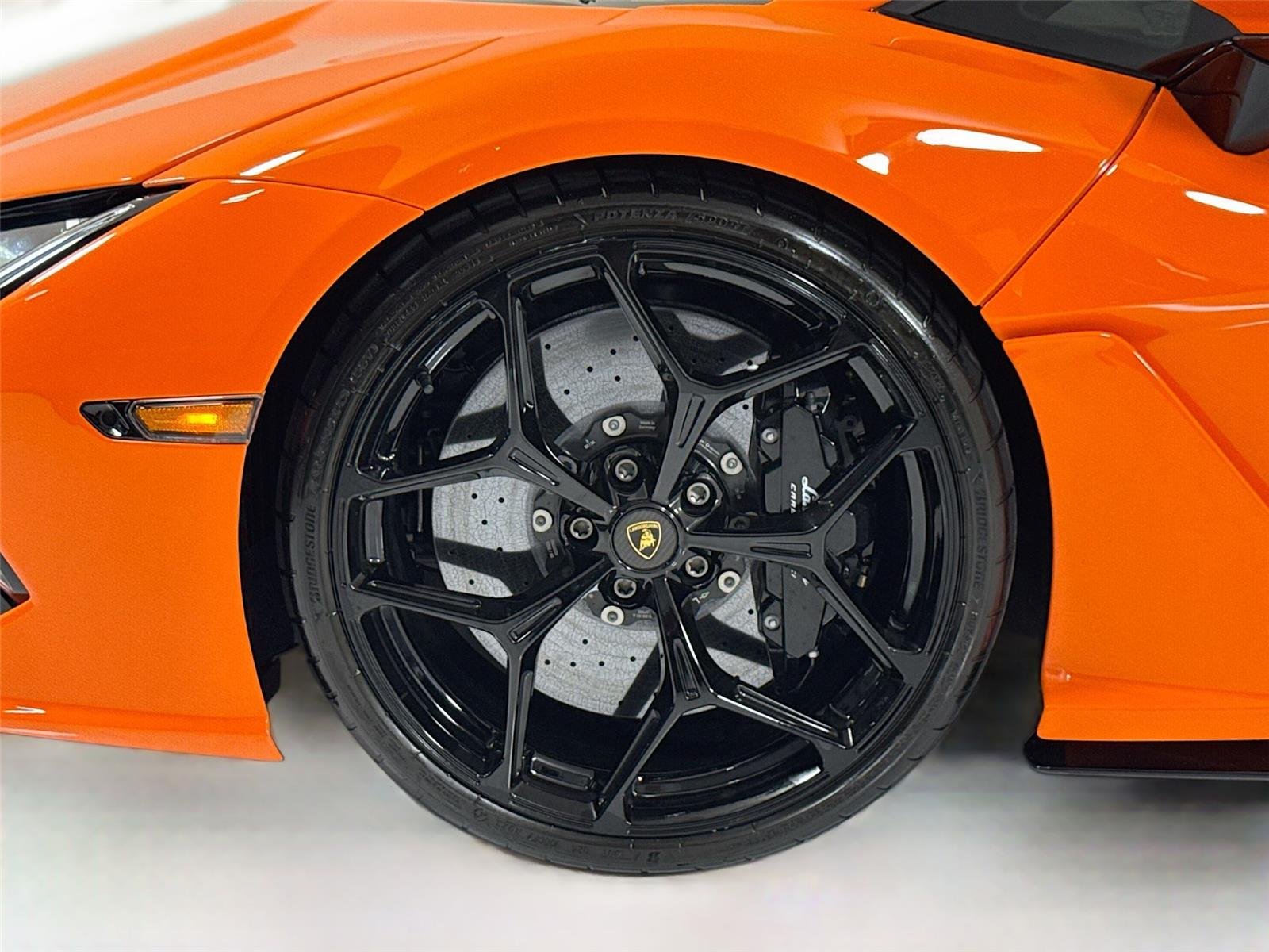 Used 2024 Arancio Apodis Metallic Lamborghini  image 43