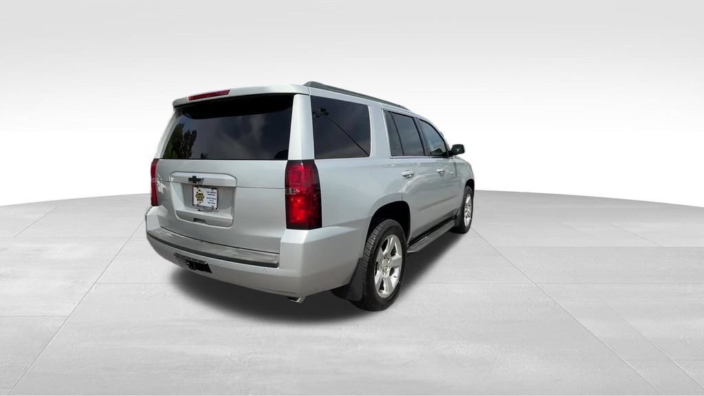 Used 2016 SILVER ICE METALLIC Chevrolet LS image 7