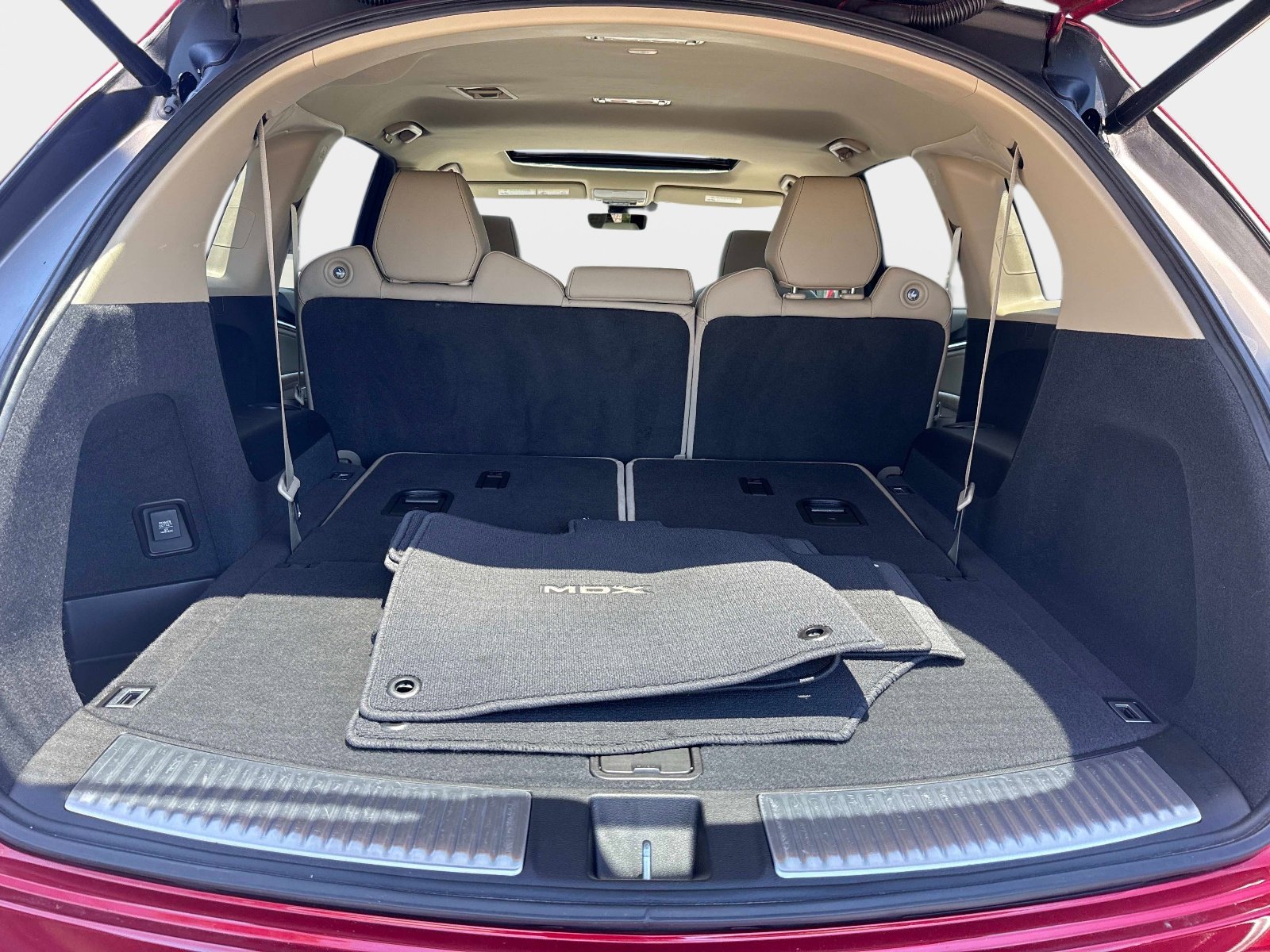 Used 2020 Performance Red Pearl Acura w/Technology Pkg image 9