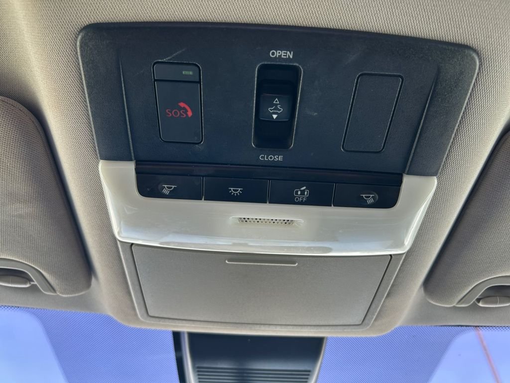 Used 2023 Black Nissan 2.5 SL image 29