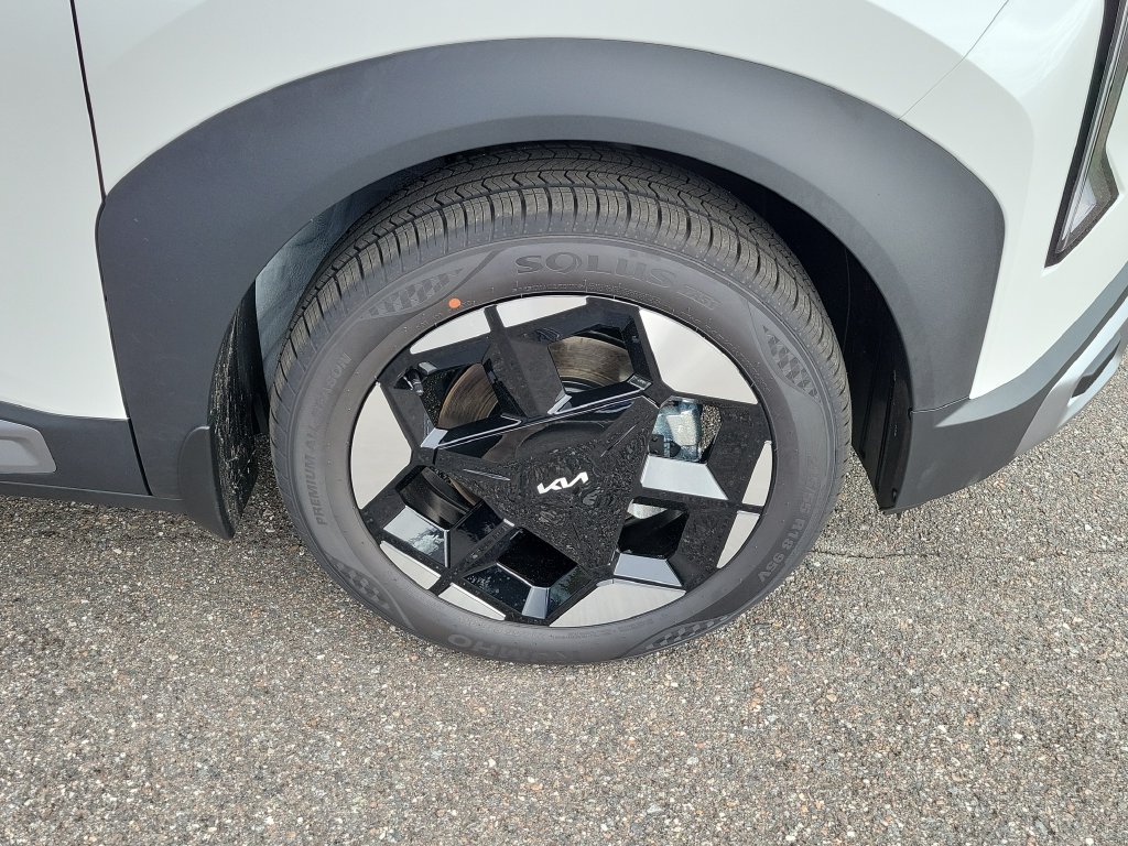 New 2027 Snow White Pearl Kia S image 36