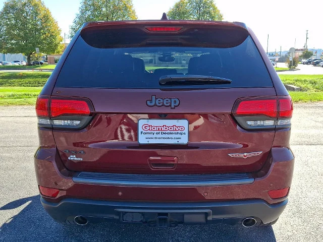 Used 2019 Red Jeep Trailhawk image 6