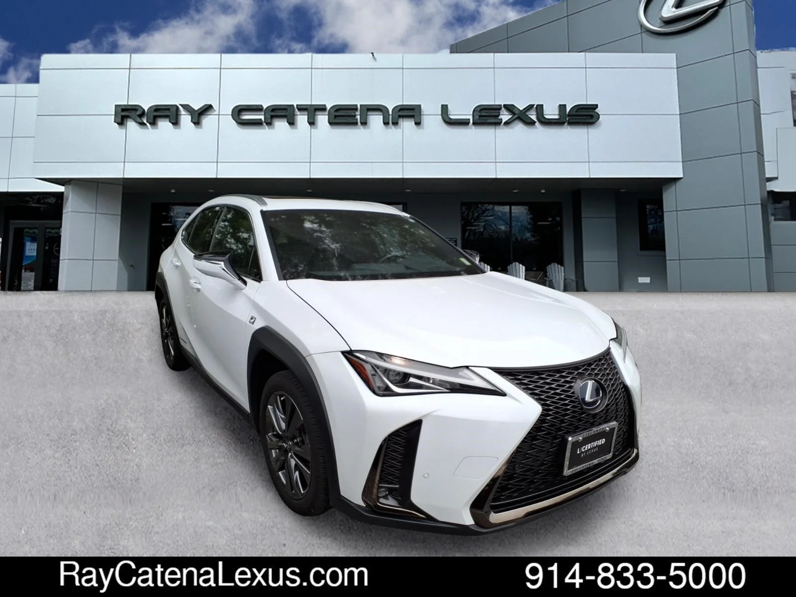 Certified Used 2021 Ultra White Lexus 4D Sport Utility image 2
