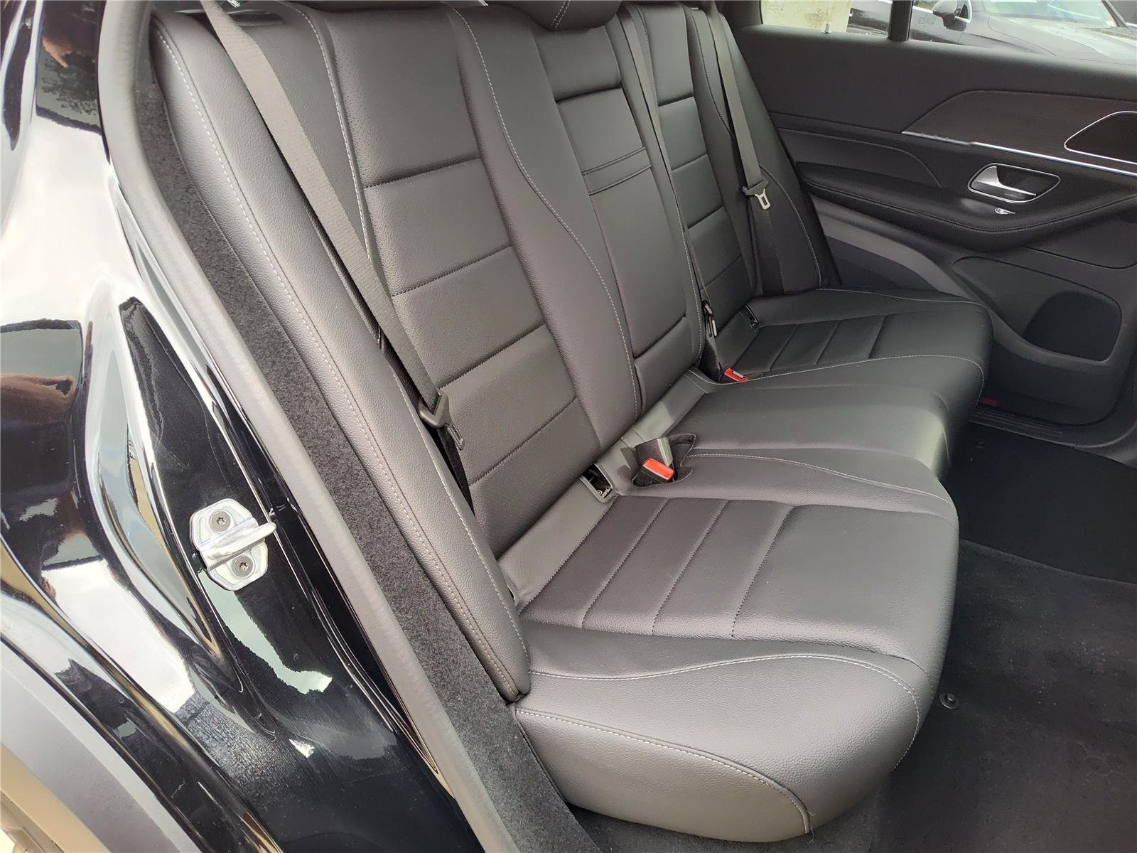 New 2026 Black Mercedes-Benz GLE 350 image 13