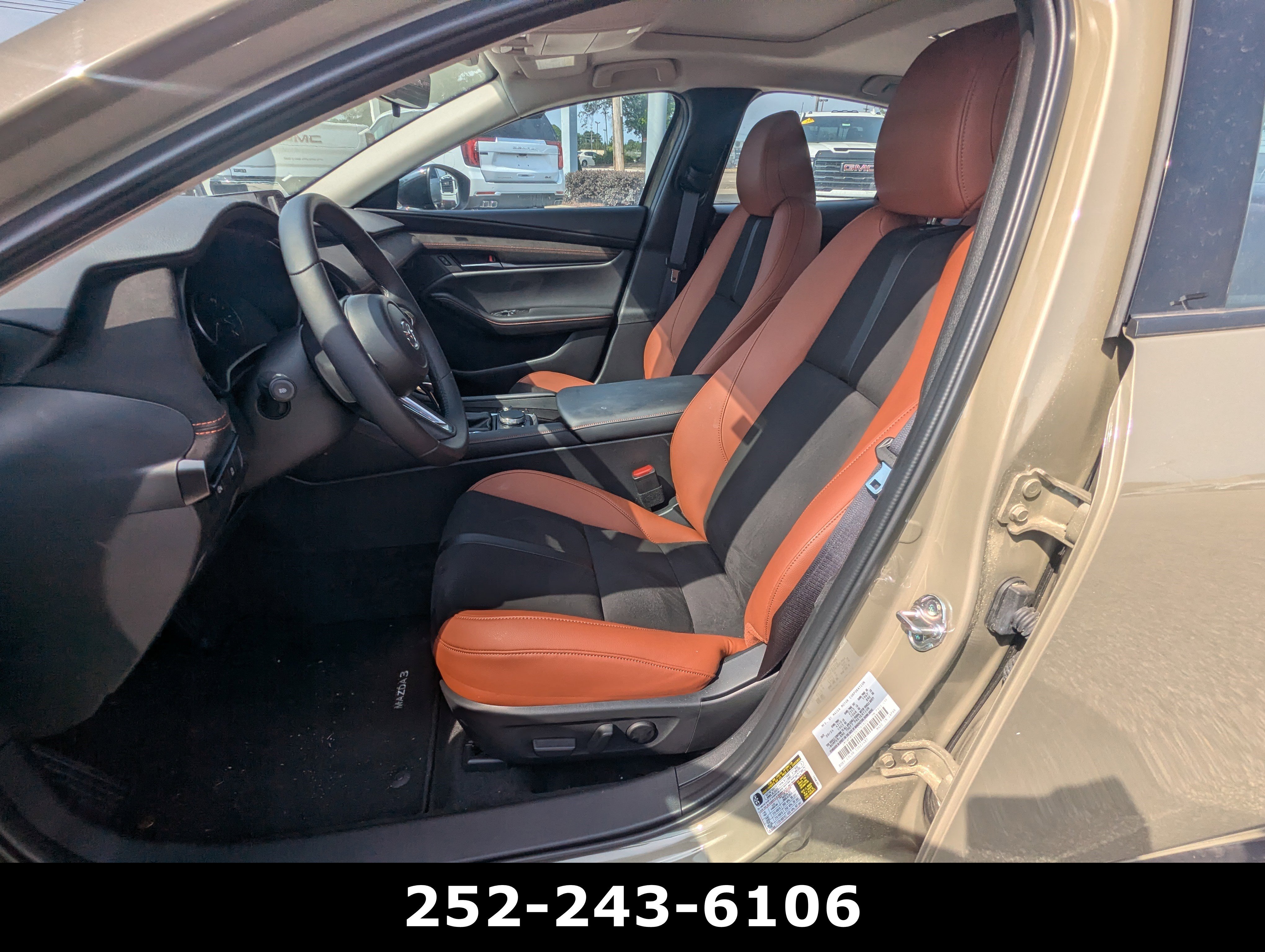 Used 2025 Zircon Sand Metallic Mazda 2.5 Carbon Turbo image 12