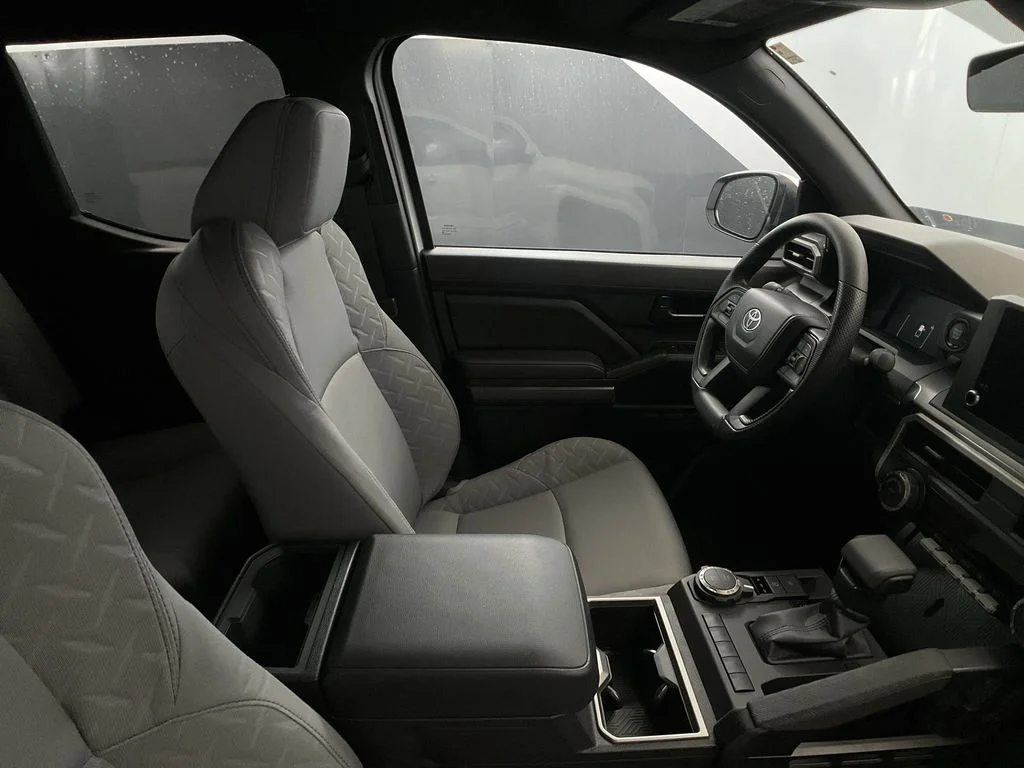 New 2026 Ice Cap Toyota SR5 image 26