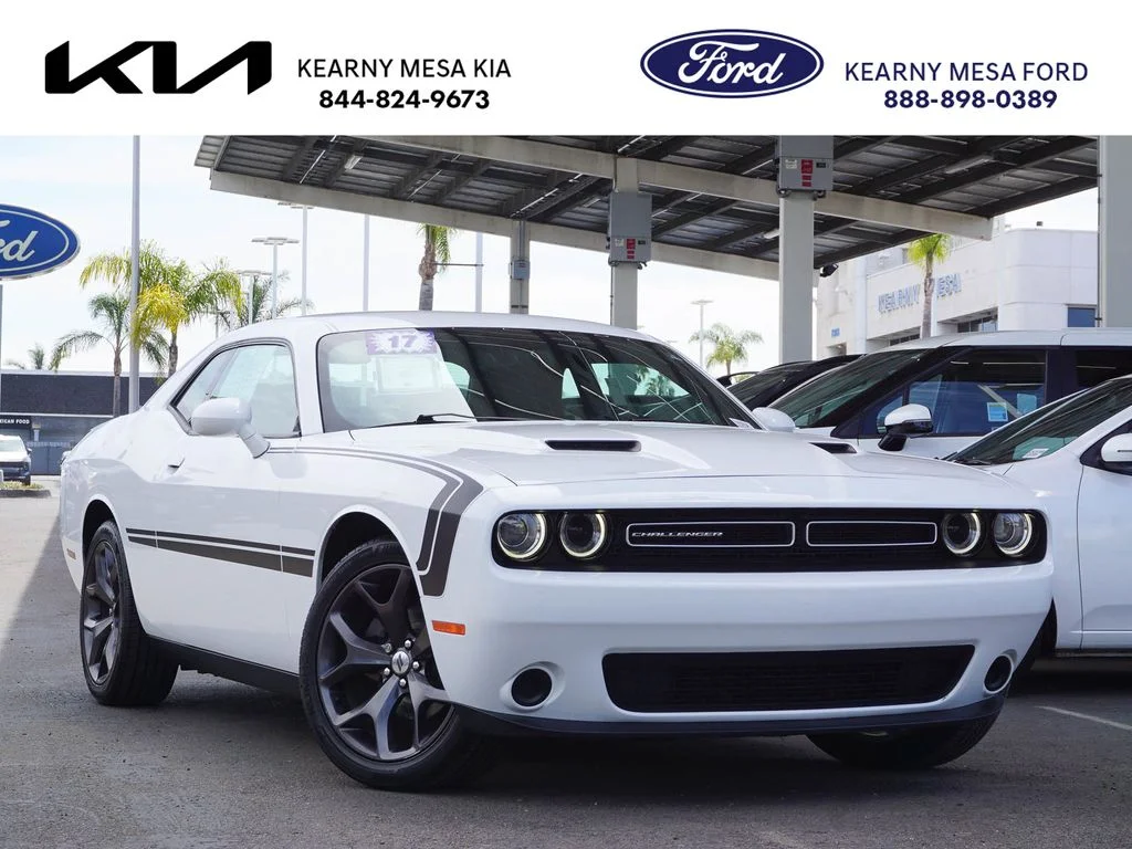 2017 Dodge Challenger SXT
