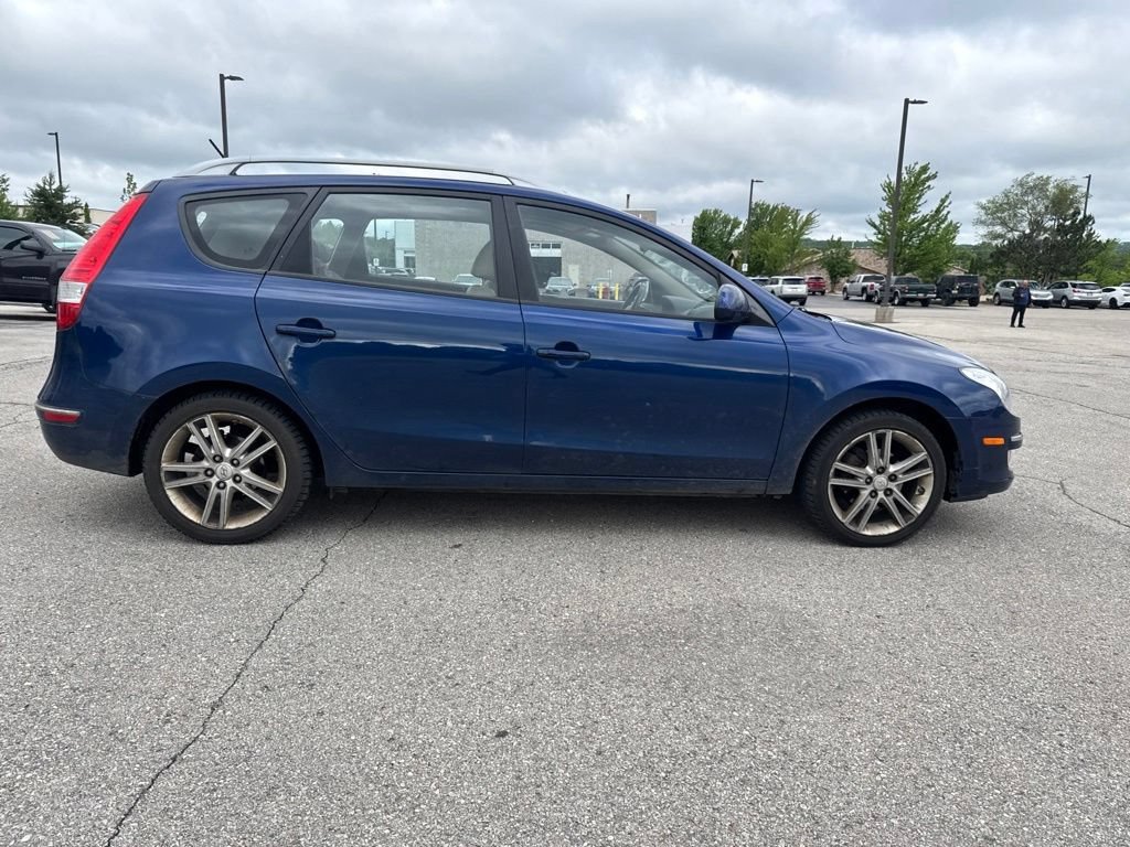 Used 2012  Hyundai SE image 14