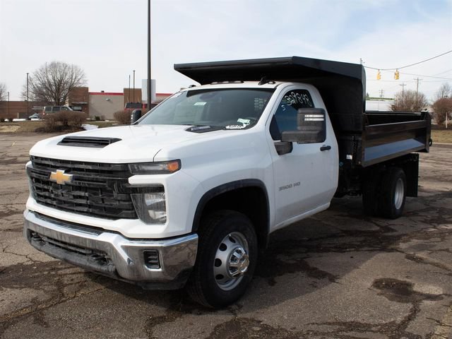 2025 Chevrolet Silverado 3500 HD Chassis Cab Work Truck