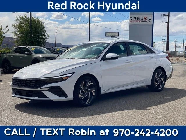 2025 Hyundai Elantra 1.6 HEV Limited DCT's photo
