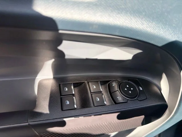 New 2026 Azure Gray Metallic Tri-Coat Ford XLT image 34