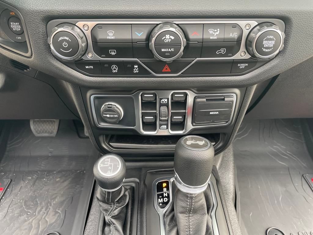 2025 Jeep Wrangler 4-Door Sport S - Photo 15