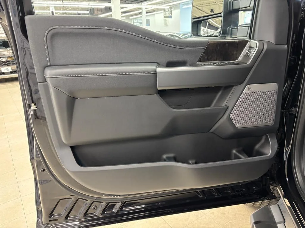 2026 Ford F-350 Super Duty Lariat - Photo 10