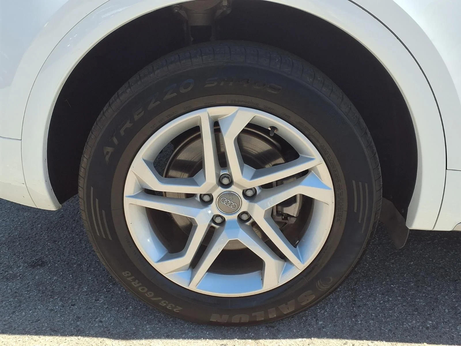Used 2018 White Audi 2.0T image 4