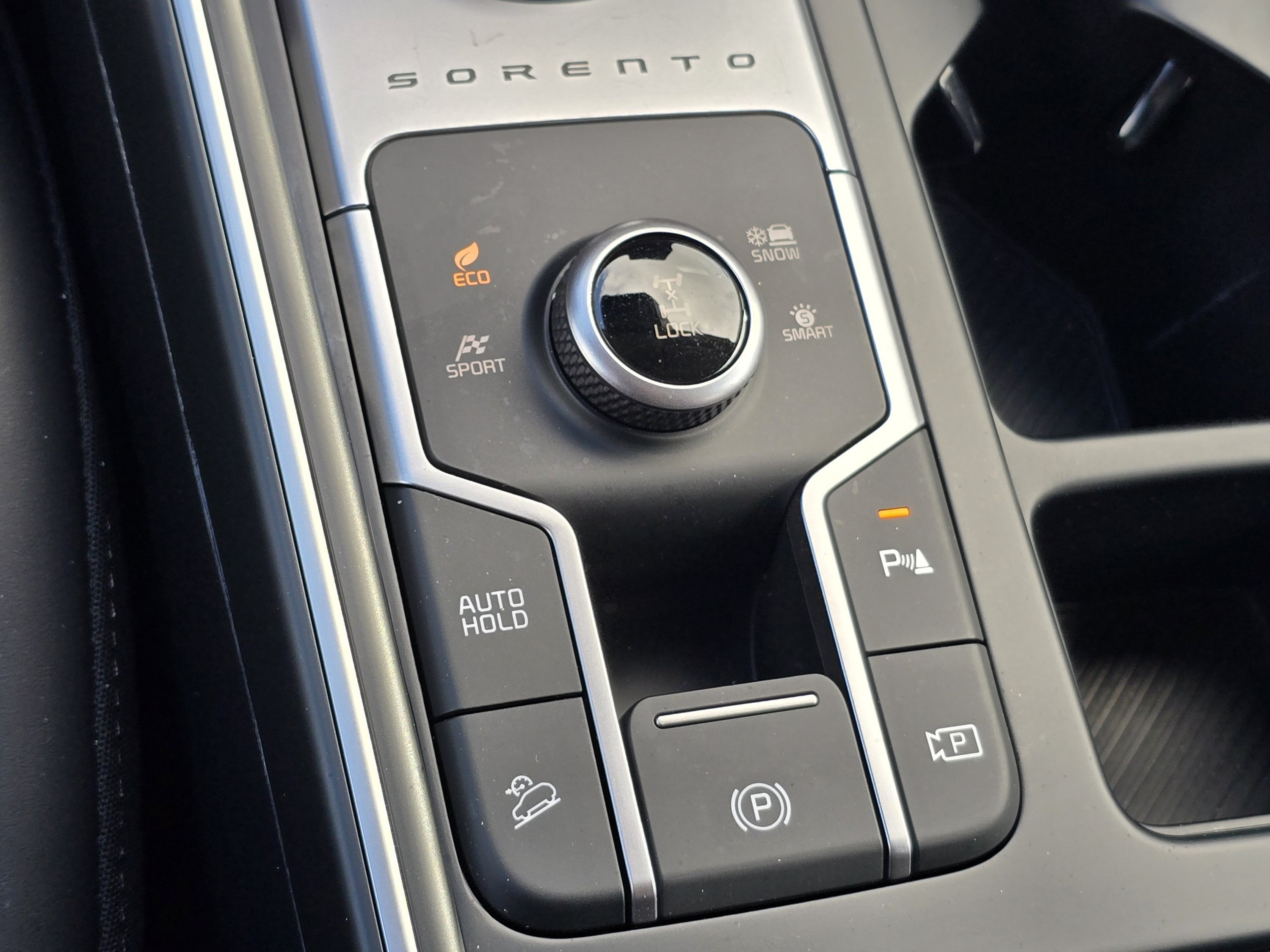 Used 2025 Interstellar Gray Kia EX image 14