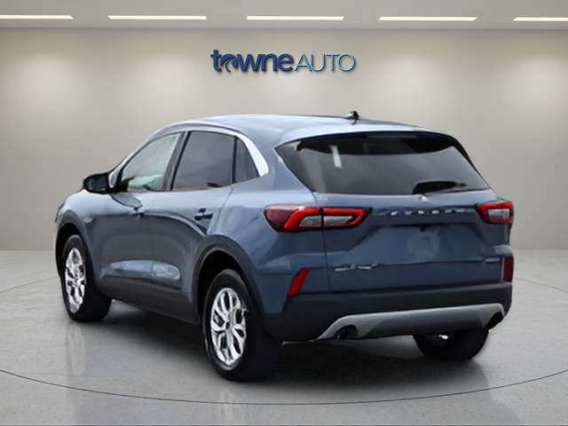 Used 2023 Blue Ford Active image 3
