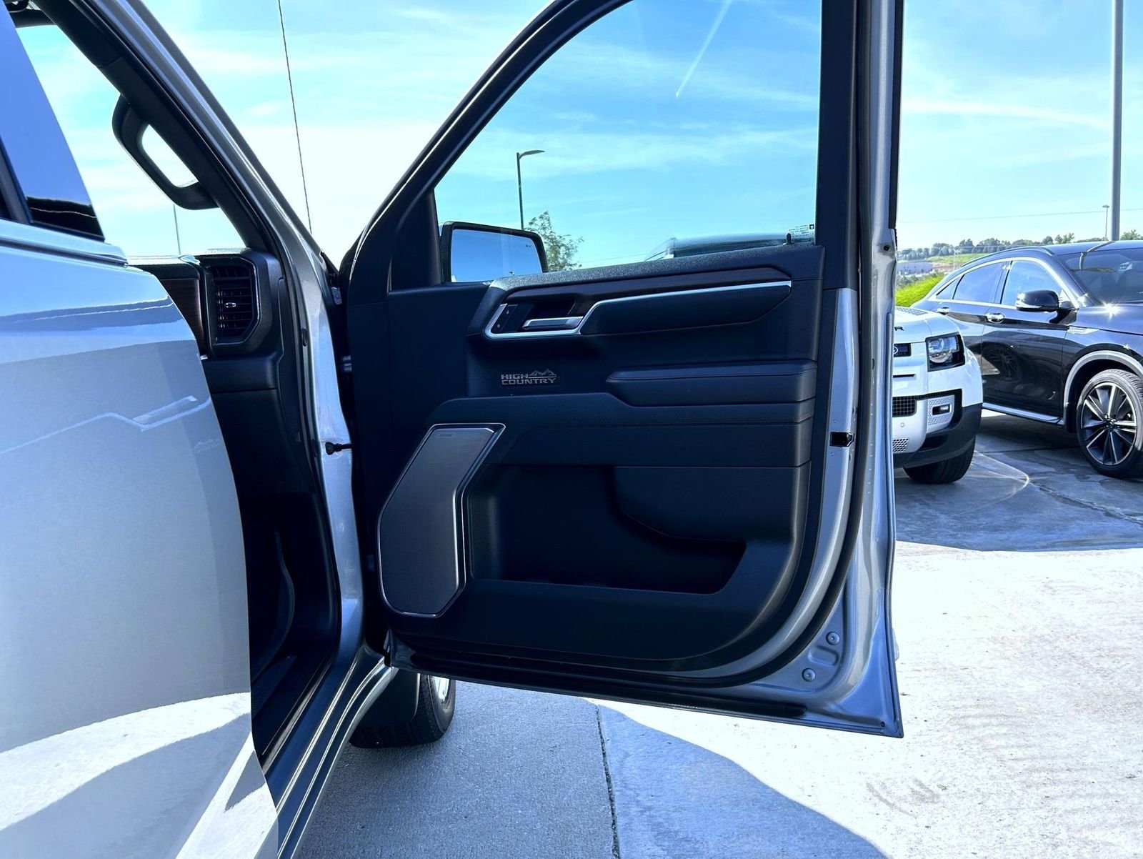Used 2025 Gray Chevrolet High Country image 16