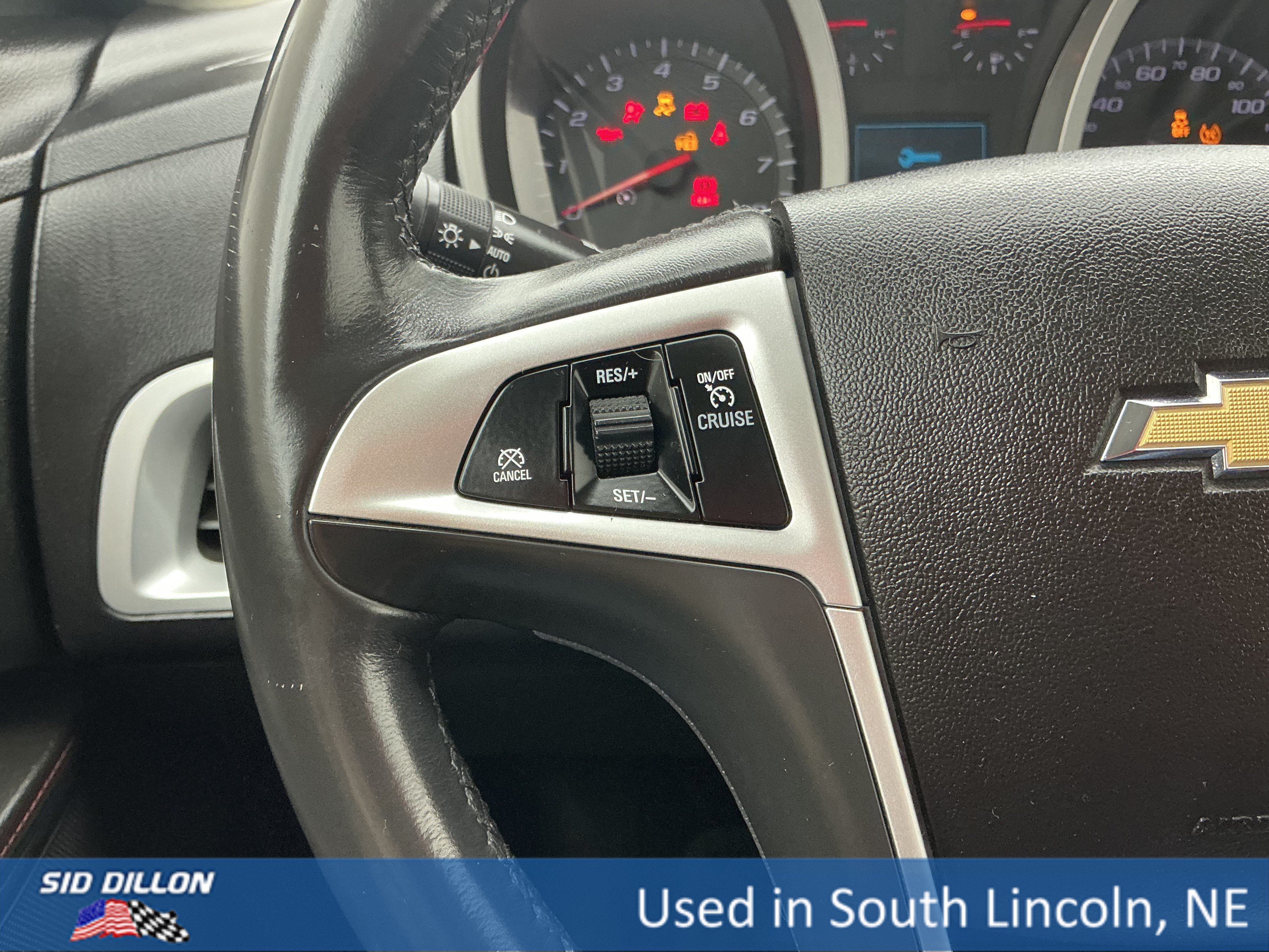 Used 2015 Silver Ice Metallic Chevrolet LT image 8