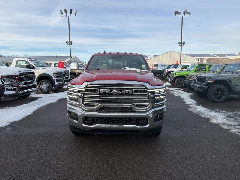 New 2026 Molten Red Pearl-Coat Exterior Paint RAM Laramie image 9