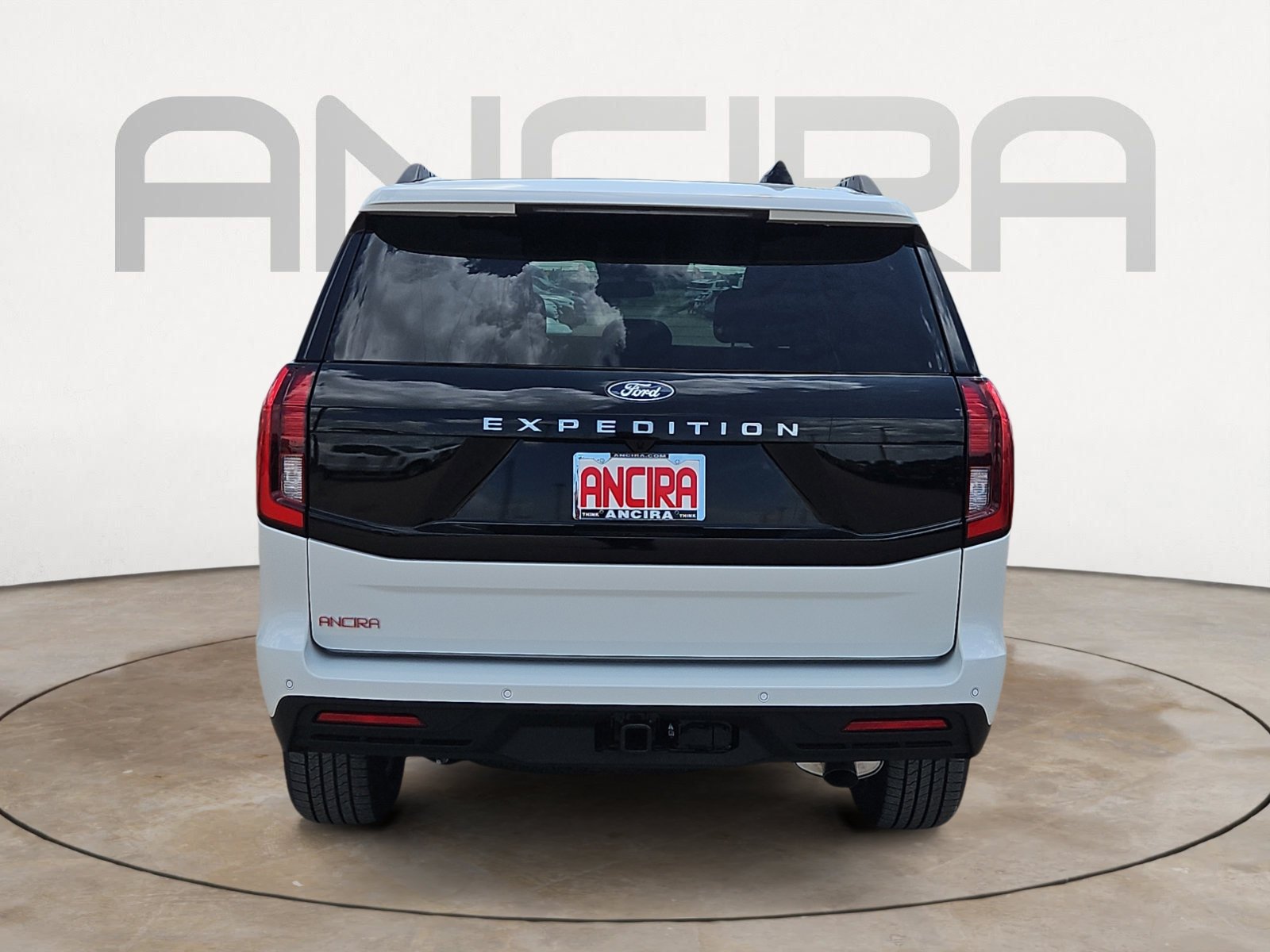 New 2027 Star White Metallic Tri-Coat Ford Active image 9