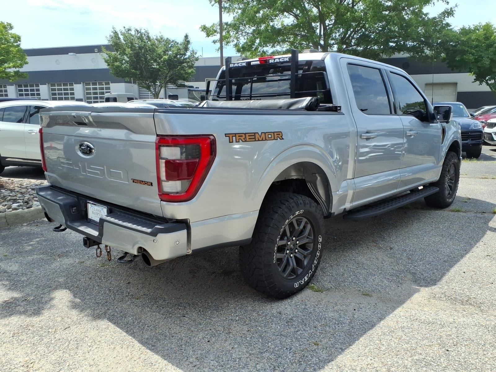 Used 2022 Iconic Silver Metallic Ford Tremor image 6