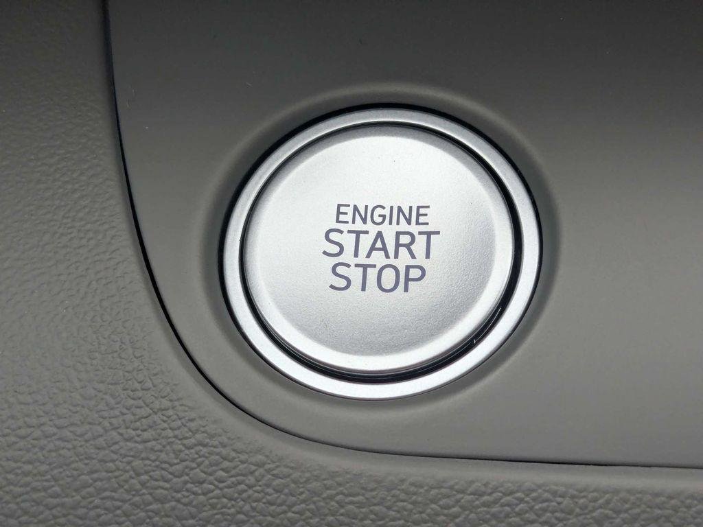 New 2026 White Hyundai SEL Sport image 31