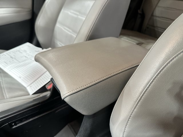 Certified Used 2020 Silver Honda EX-L image 28