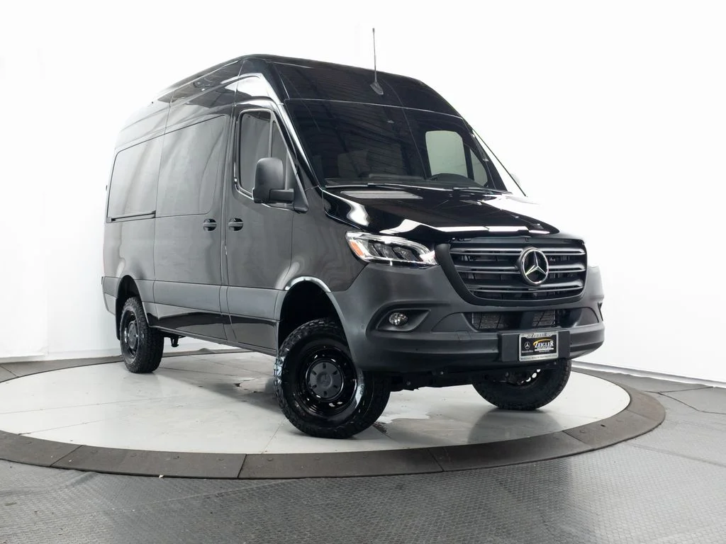 2024 Mercedes-Benz Sprinter 2500 144 WB HO 4x4's photo