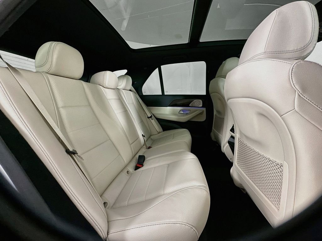 New 2026 Polar White Mercedes-Benz GLE 350 image 29