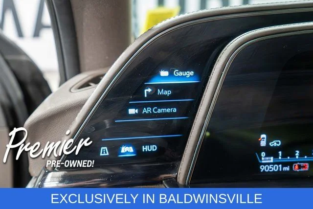 Used 2021 Black Cadillac Sport image 27