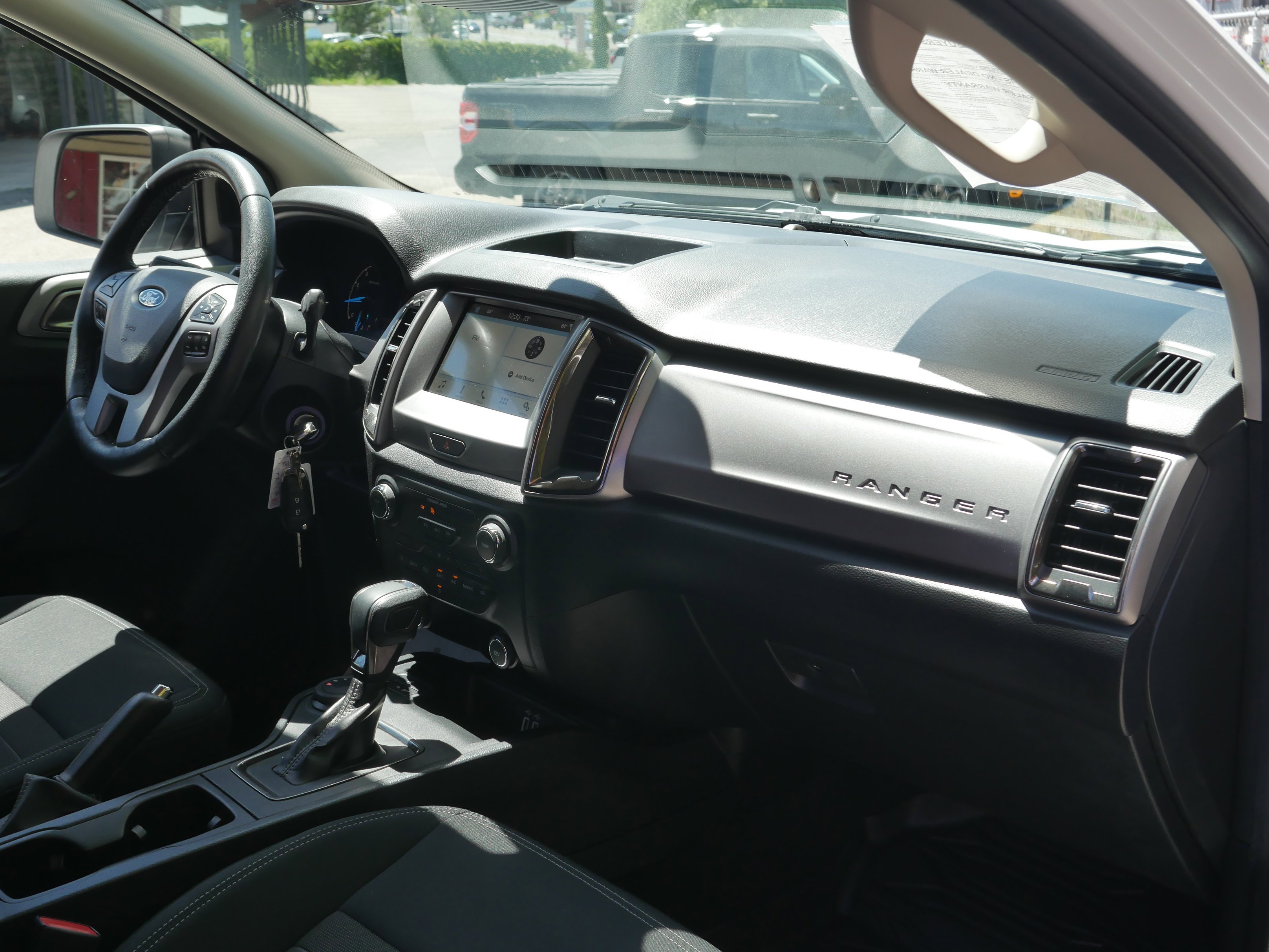 Used 2019 Oxford White Ford XLT image 25