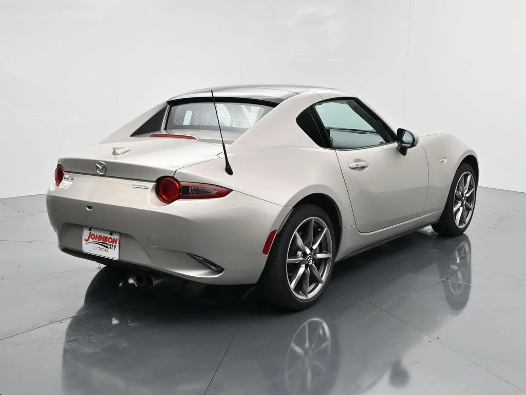 Used 2022 Silver Mazda Grand Touring image 7