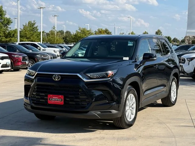 Certified Used 2026 MIDNIGHT BLACK METAL Toyota XLE image 8
