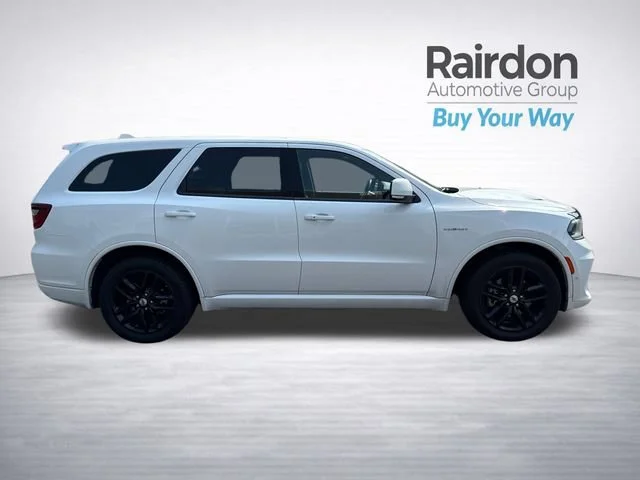 Used 2022 White Knuckle Clearcoat Dodge R/T image 8