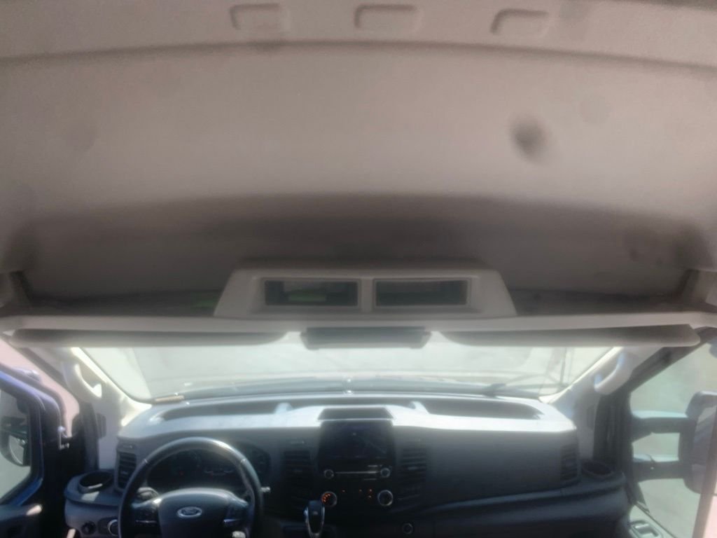 Used 2021 Blue Ford Base image 23