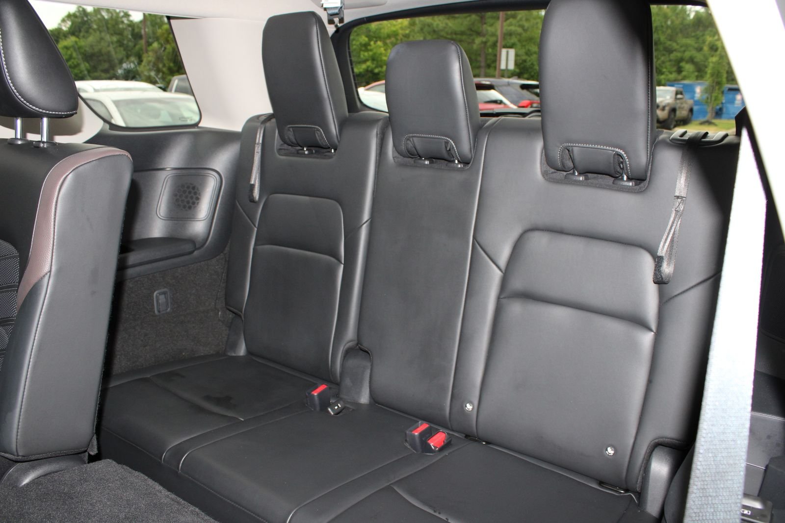 Used 2025 Red Nissan Platinum image 30