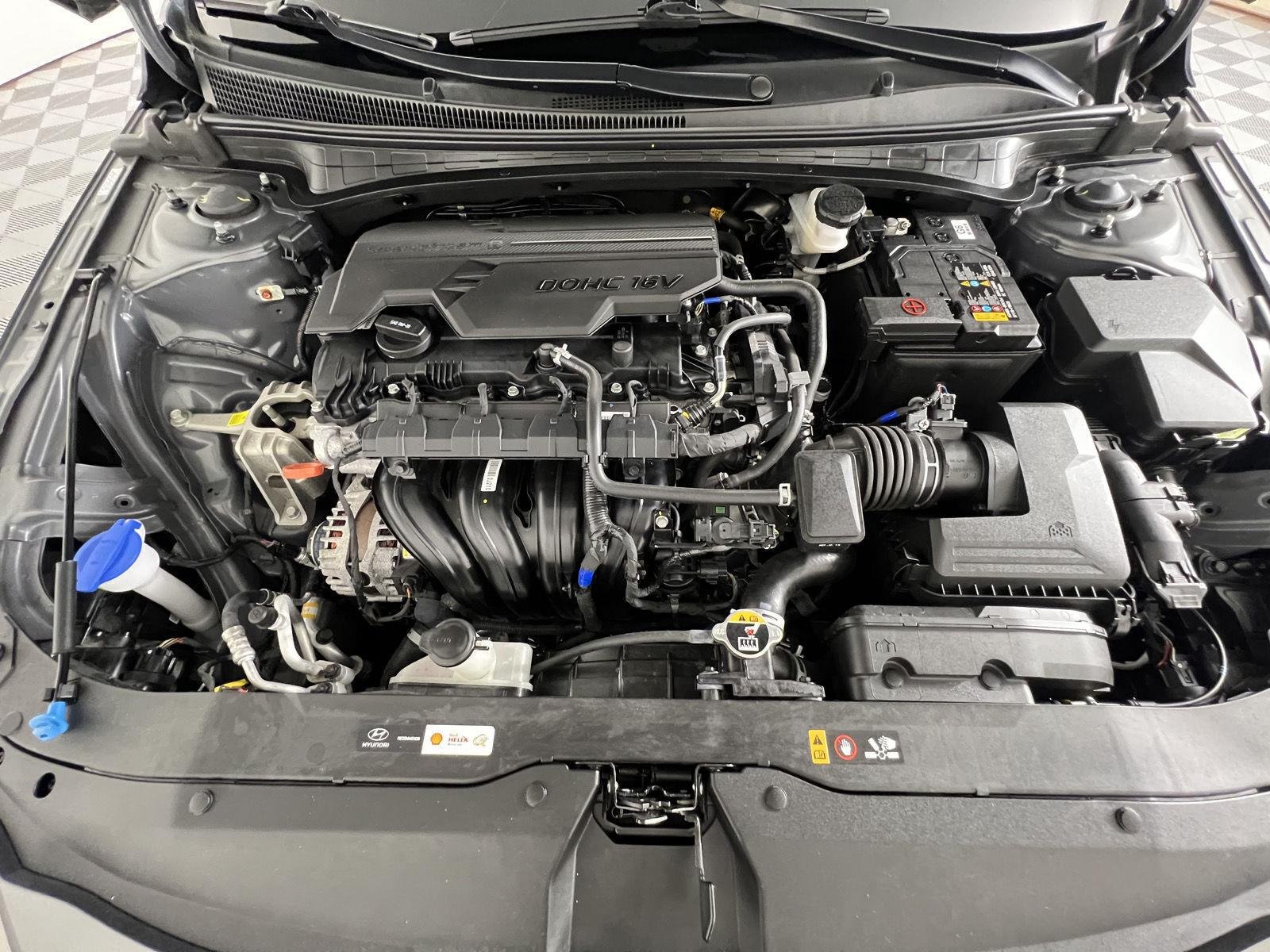 Used 2024 Amazon Gray Hyundai SEL image 21