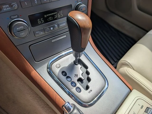 Used 2006  Subaru 2.5i image 16