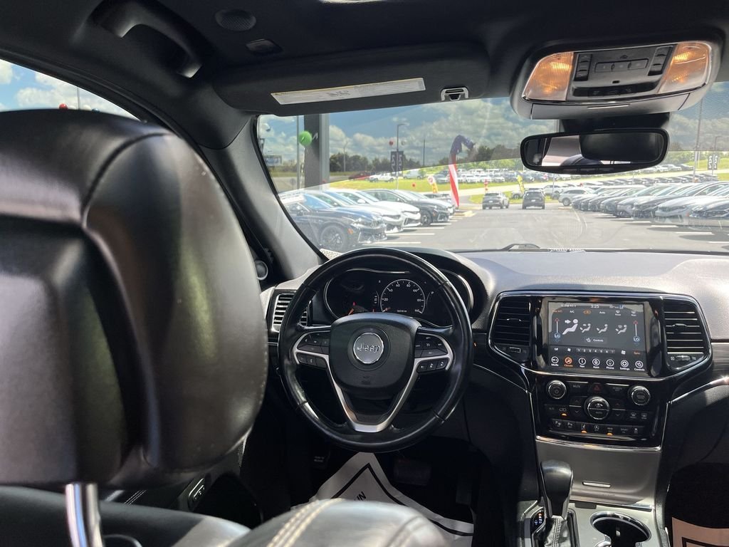 Used 2021 White Jeep Limited image 15