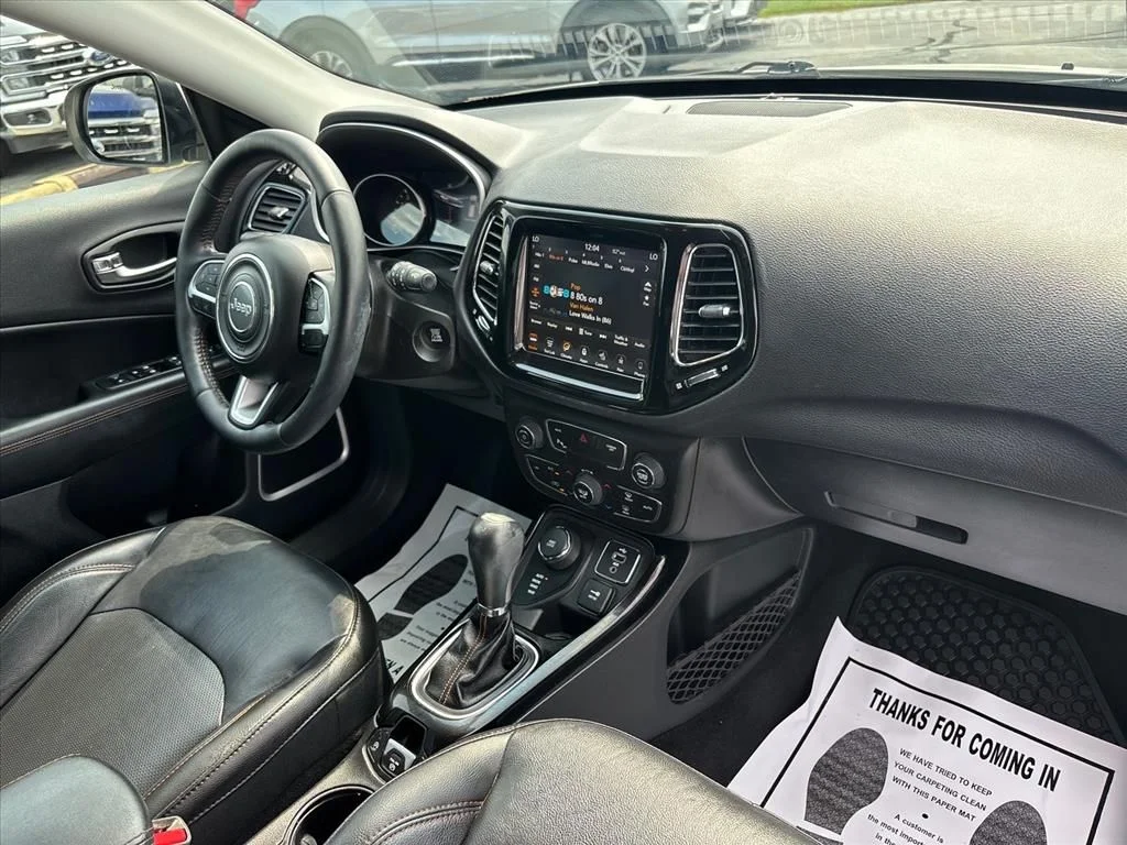 Used 2018 White Clearcoat Jeep Limited image 13