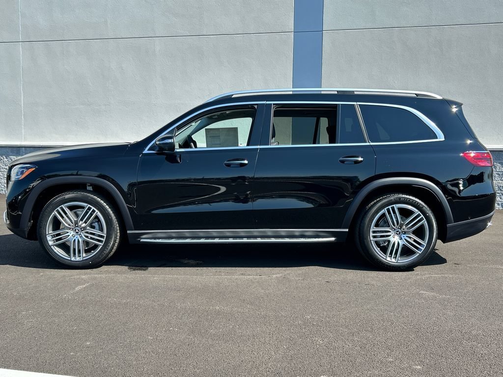 New 2026 Black Mercedes-Benz GLS 450 image 43