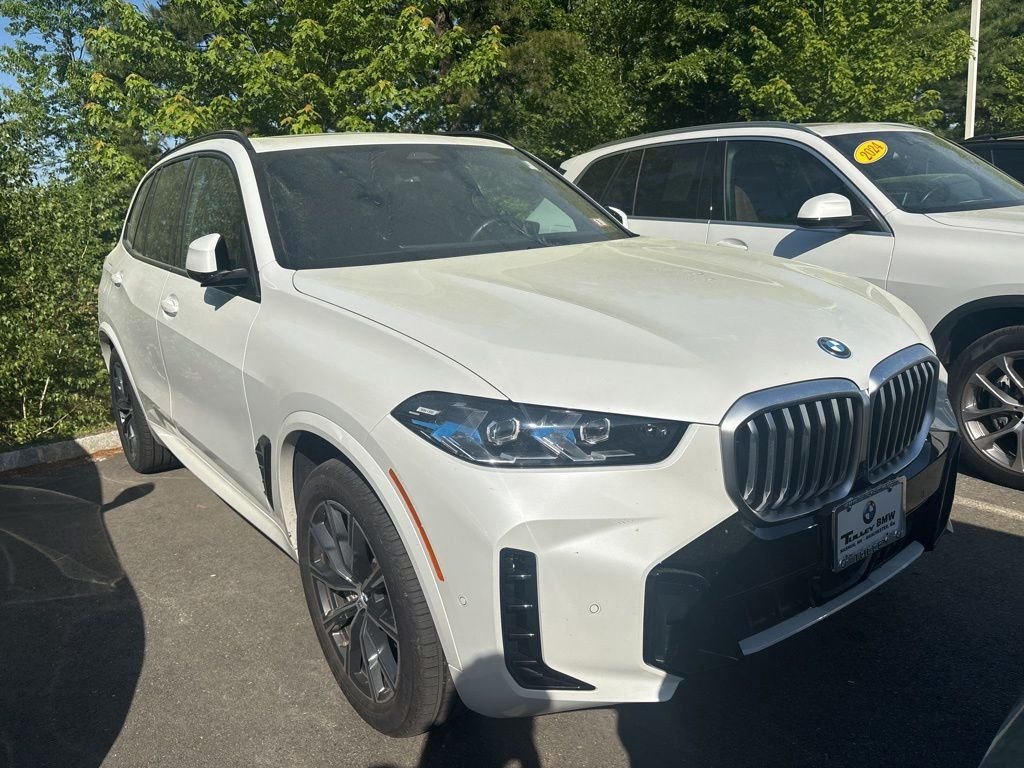Certified Used 2026 Mineral White Metallic BMW xDrive50e image 4