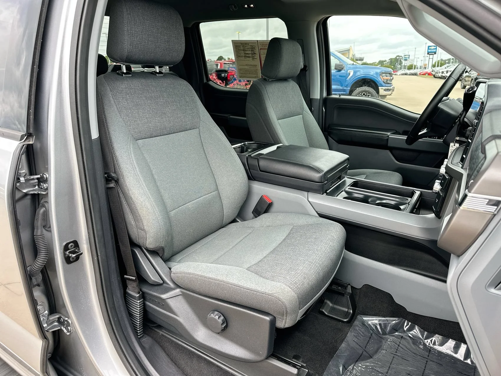 2024 Ford F-150 XLT - Photo 26