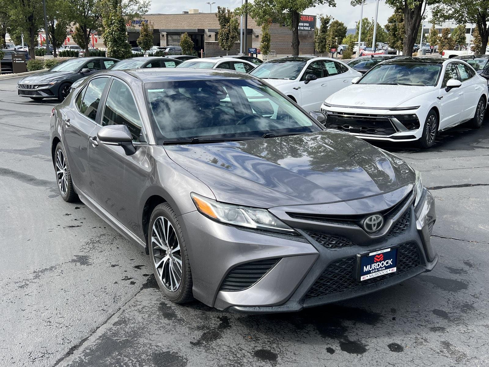 Used 2019 Predawn Gray Mica Toyota SE image 13