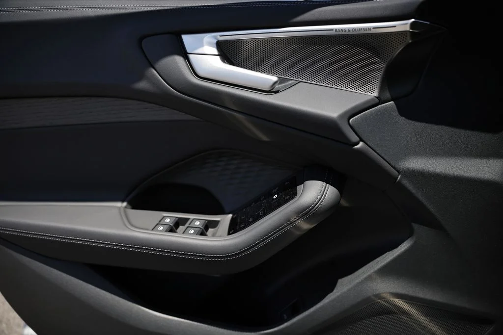 New 2026 Glacier White Metallic Audi 2.0T Prestige image 17