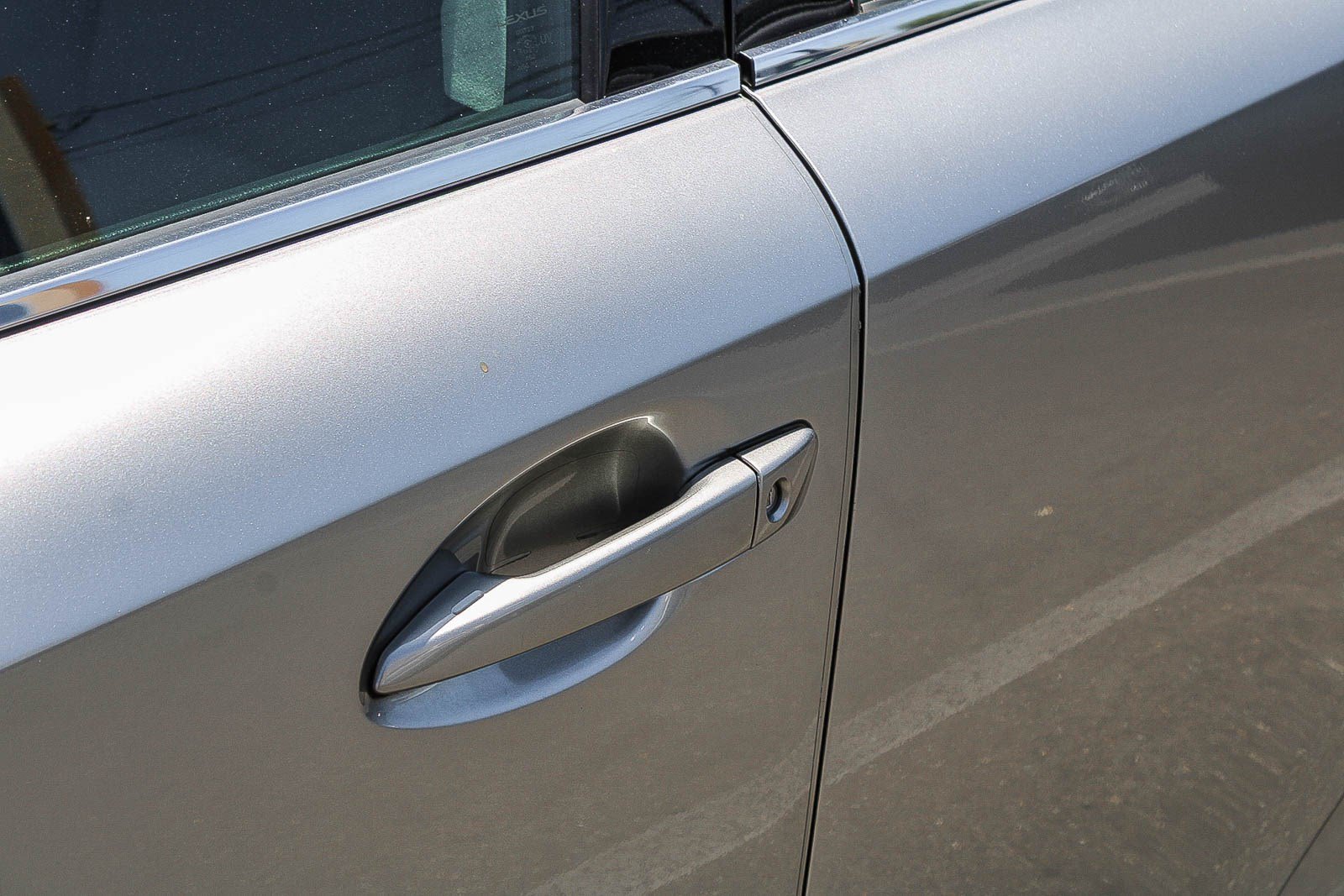 Used 2016 Atomic Silver Lexus 200t image 13